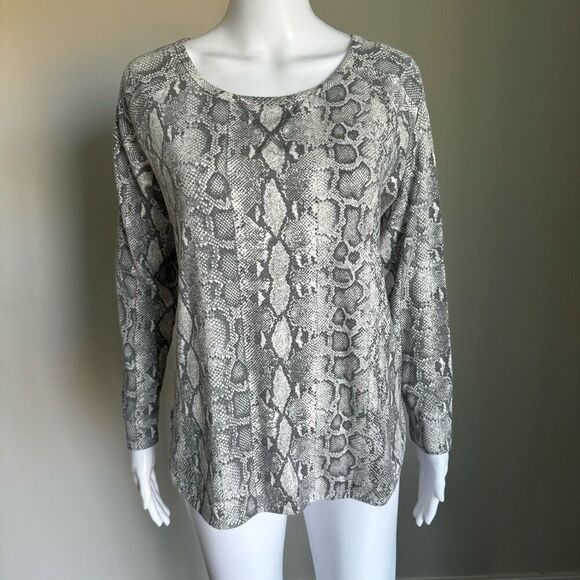Popyoung Gray Animal Print Snakeskin Long Sleeve Cotton Blend Too Size M - Picture 1 of 7